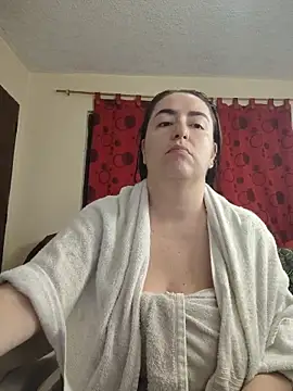 rosahills online show from May 17, 5:38 am