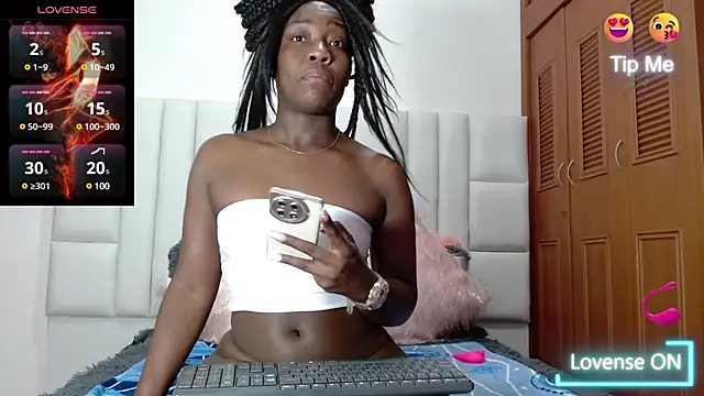 danielamorgan online show from December 29, 6:45 am