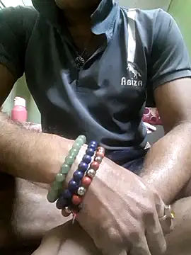 Snapshot of xxxsexy27 chatting on February 19, 8:05 pm xxxsexy27 online show from February 19, 8:05 pm