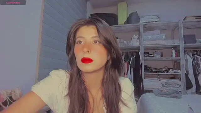 Snapshot of VYONED chatting on November 9, 1:04 am VYONED online show from November 9, 1:04 am