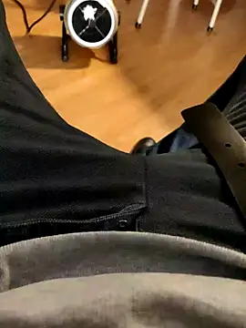 papiculo86 online show from December 22, 12:28 am