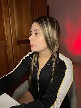 Miss valeriaa online show from February 10, 11:42 pm