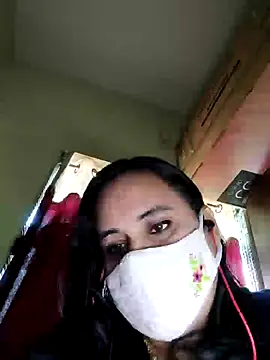 Snapshot of Sheela-Bhabi chatting on January 19, 9:33 am Sheela-Bhabi online show from January 19, 9:33 am