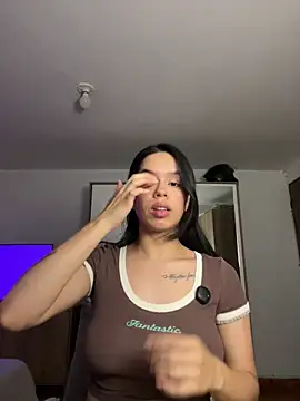 xlovelygirlx online show from March 11, 12:38 am