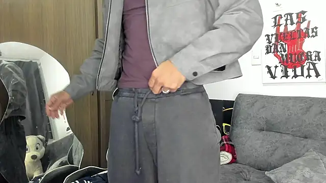 Alessandro Vanni online show from February 8, 12:36 am