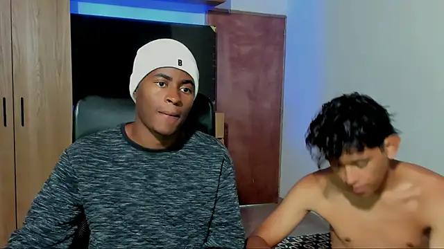 CrissBrownxxx online show from July 14, 12:24 am