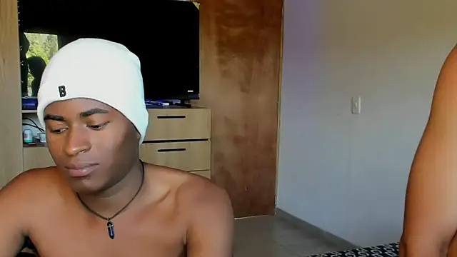 CrissBrownxxx online show from July 21, 8:00 pm