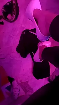 Misspadrona88 online show from October 30, 10:32 pm