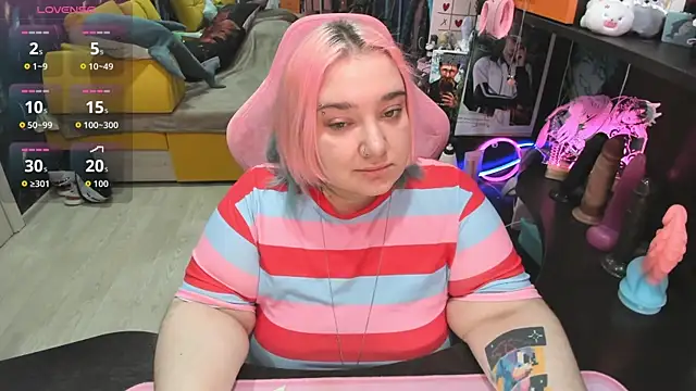 Softie Sofy online show from April 9, 2:44 am