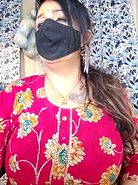 cute-tanvi online show from March 26, 1:33 am