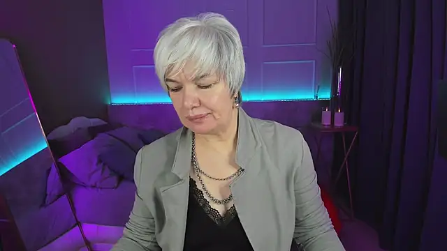 CarmenSoft online show from March 15, 2:46 am