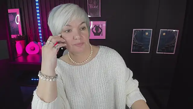 CarmenSoft online show from October 28, 8:55 pm