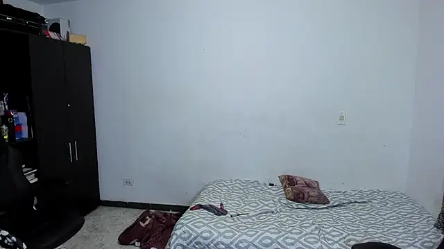 ares sexxx online show from April 16, 11:33 am