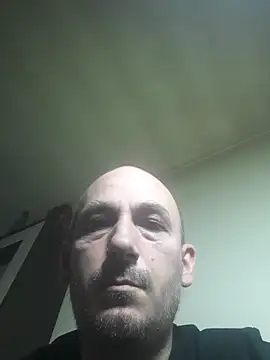 Johan   Barker online show from February 6, 3:26 pm