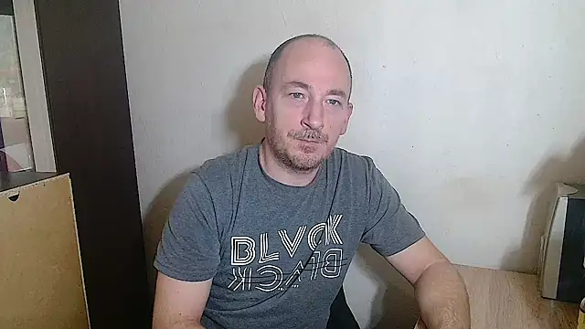 Johan   Barker online show from February 17, 11:50 am