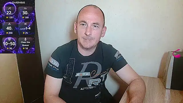 Johan   Barker online show from May 29, 11:08 am