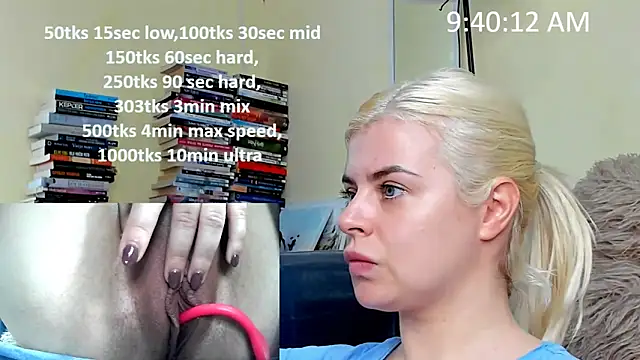 queenofthenighttt online show from February 8, 8:40 am