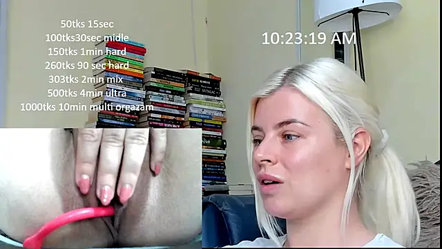 queenofthenighttt online show from May 29, 8:23 am