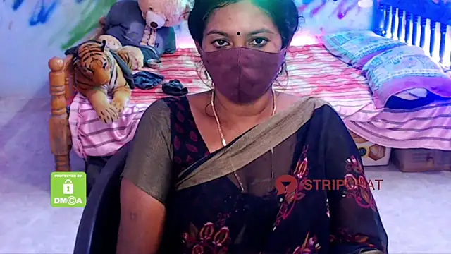 Snapshot of Novapol chatting on January 8, 4:33 pm Novapol online show from January 8, 4:33 pm