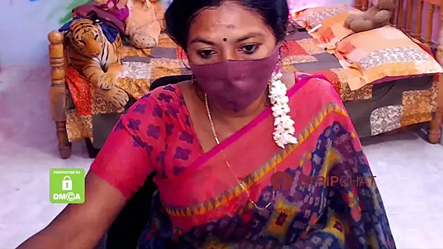 Snapshot of Novapol chatting on February 15, 5:39 pm Novapol online show from February 15, 5:39 pm