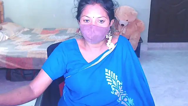 Snapshot of Novapol chatting on June 11, 5:44 pm Novapol online show from June 11, 5:44 pm