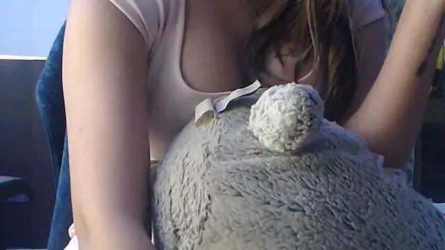 Snapshot of Tasty_Melody chatting on May 19, 5:19 pm Tasty Melody online show from May 19, 5:19 pm