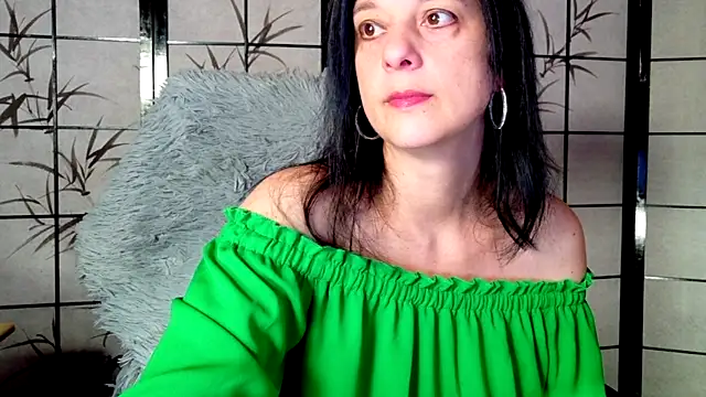  Sweetlonglips  online show from December 2, 5:02 am