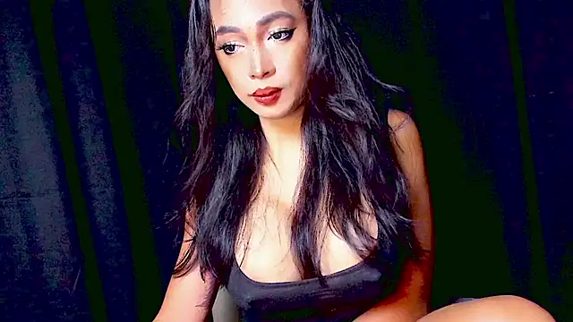 Snapshot of XXsexylongcockXX chatting on May 19, 9:32 pm XXsexylongcockXX online show from May 19, 9:32 pm