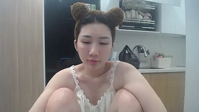 Asiagirll online show from May 26, 12:01 pm