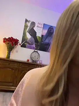 Cute-Alice online show from March 14, 10:05 pm