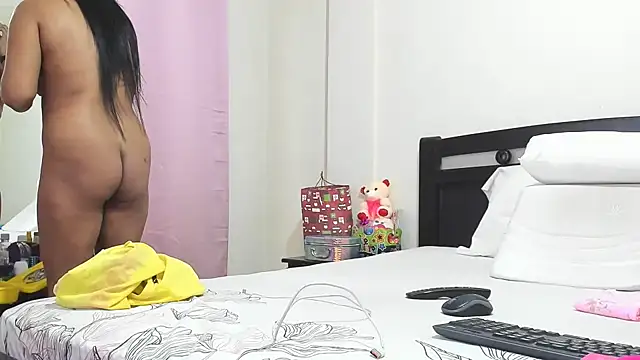 mara2020 69 online show from March 31, 11:43 am