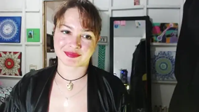 Snapshot of solamatista11 chatting on October 8, 7:55 pm solamatista11 online show from October 8, 7:55 pm