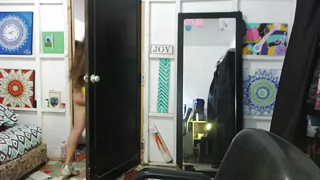 Snapshot of solamatista11 chatting on October 17, 10:12 pm solamatista11 online show from October 17, 10:12 pm