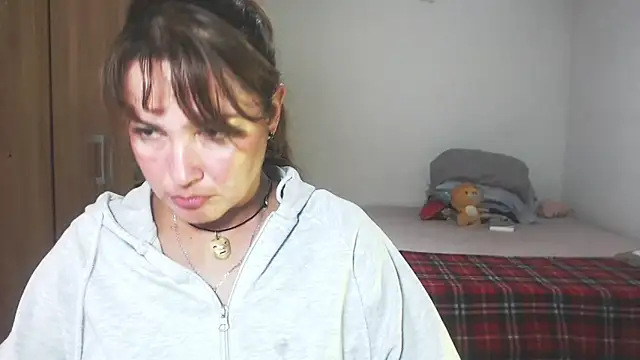 Snapshot of solamatista11 chatting on December 2, 10:05 pm solamatista11 online show from December 2, 10:05 pm