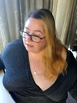 Iceprincess2bad4u online show from November 22, 6:23 am