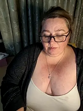 Iceprincess2bad4u online show from May 6, 6:13 pm