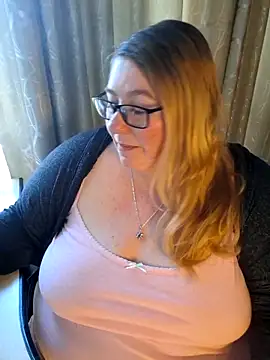 Iceprincess2bad4u online show from May 16, 5:37 am
