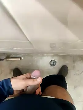 Snapshot of mayavi_baba chatting on December 21, 8:28 am mayavi baba online show from December 21, 8:28 am