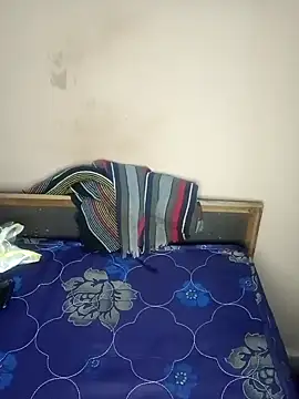 Sweet-Berry online show from December 25, 5:37 pm