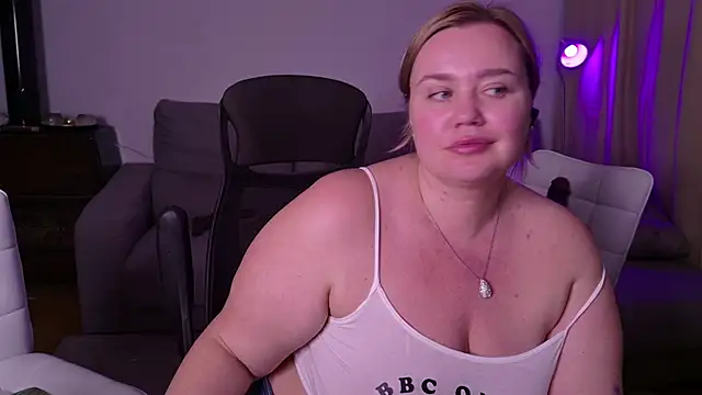 MargotGrey online show from March 12, 6:55 pm