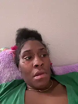 Foreignthababyy online show from March 28, 7:46 pm