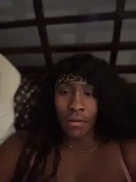 Foreignthababyy online show from May 22, 6:20 am