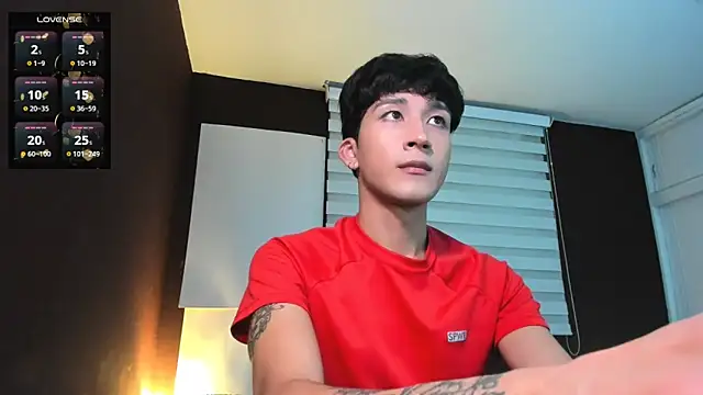 tom Howard online show from April 18, 5:00 am