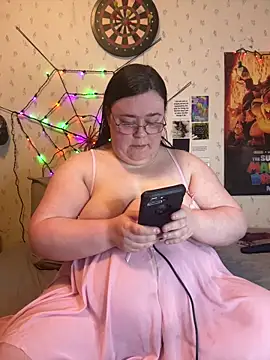 Snapshot of SexyxLexie chatting on January 26, 12:01 pm SexyxLexie online show from January 26, 12:01 pm