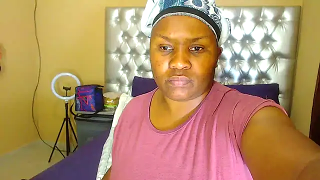 missboobsxx online show from October 29, 12:29 pm