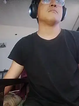 Snapshot of Mghty-cockl88 chatting on March 2, 1:07 pm Mghty-cockl88 online show from March 2, 1:07 pm