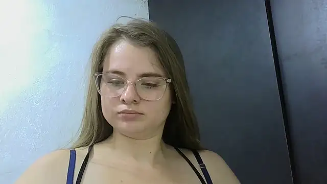 HellenMiyer1111 online show from April 14, 3:40 pm