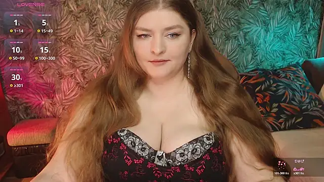Snapshot of moi_sofi chatting on April 24, 8:00 pm moi sofi online show from April 24, 8:00 pm