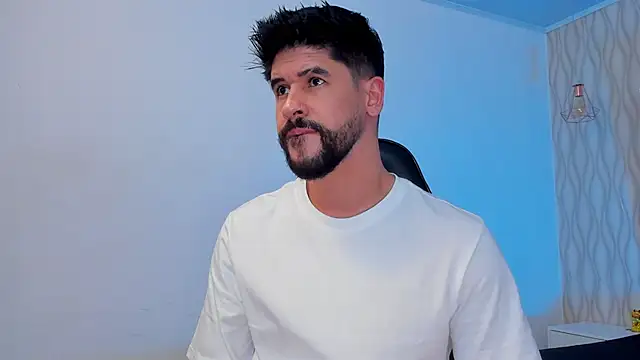 Petesevans online show from February 5, 11:20 pm