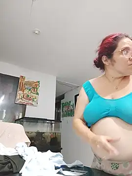 karlythothxh online show from May 15, 11:56 pm